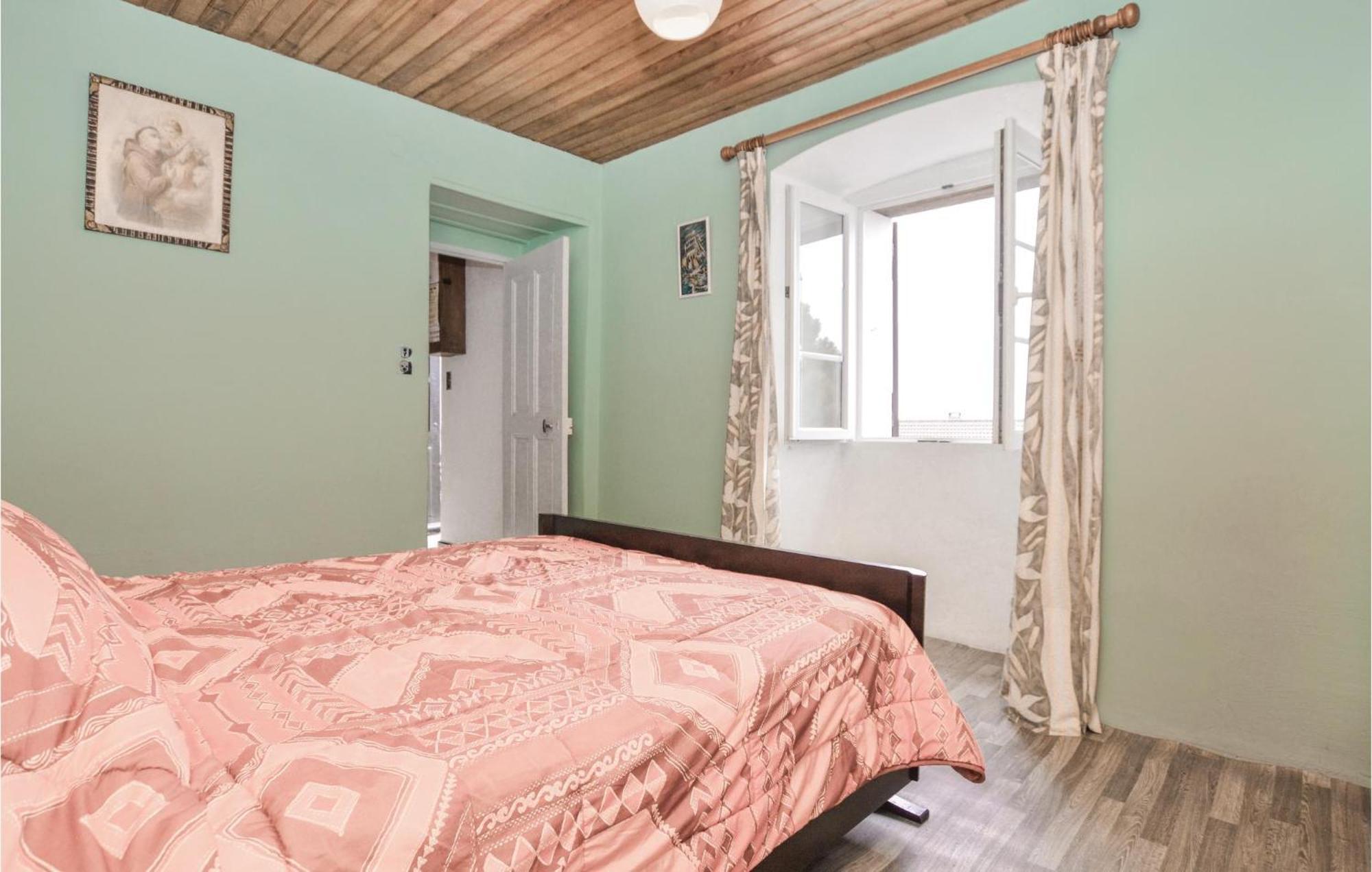 Lovely Apartment In Pietranera With Wifi المظهر الخارجي الصورة